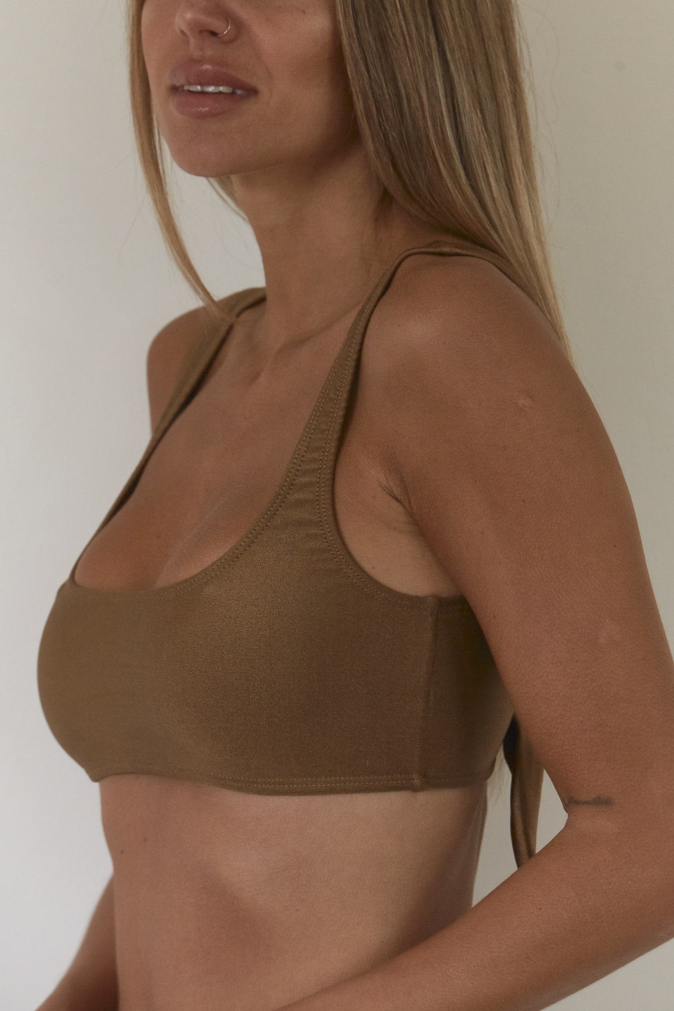 Top Nicoletta Caramelo